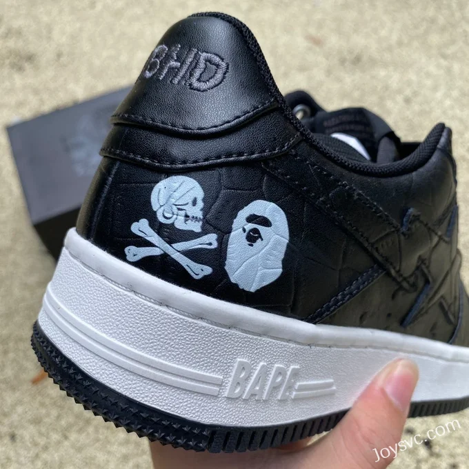 NEIGHBORHOOD x BAPE STA SK8 Low-Top Shoes in Black and White