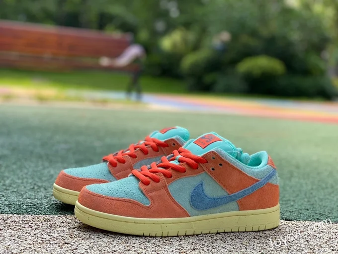 Nike SB Dunk Low Noise Aqua Orange Cyan DV542980