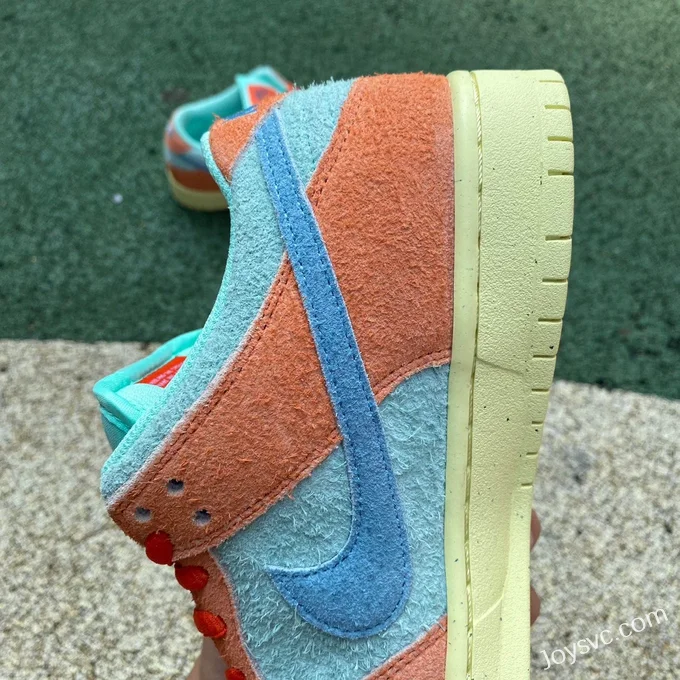 Nike SB Dunk Low Noise Aqua Orange Cyan DV542980