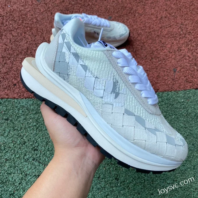 Sacai x Nike Woven White DR5209100