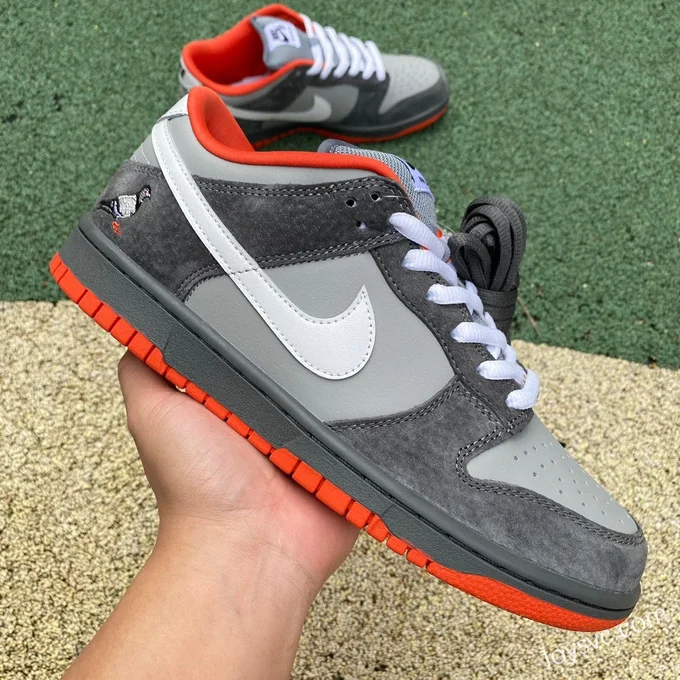 Pure Original Staple Pigeon Nike Dunk SB Grey Pigeon 304292011