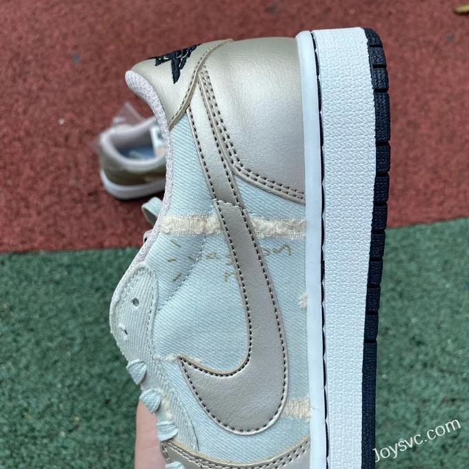 Travis Scott x Air Jordan 1 Low DM7866815 Silver Green Reverse Swoosh