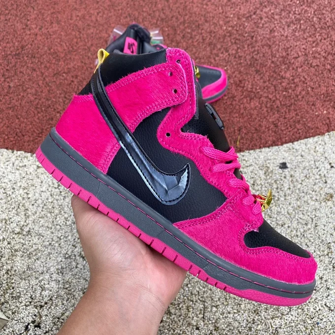 Run The Jewels x Nike Dunk SB High Pink Black DX4356600