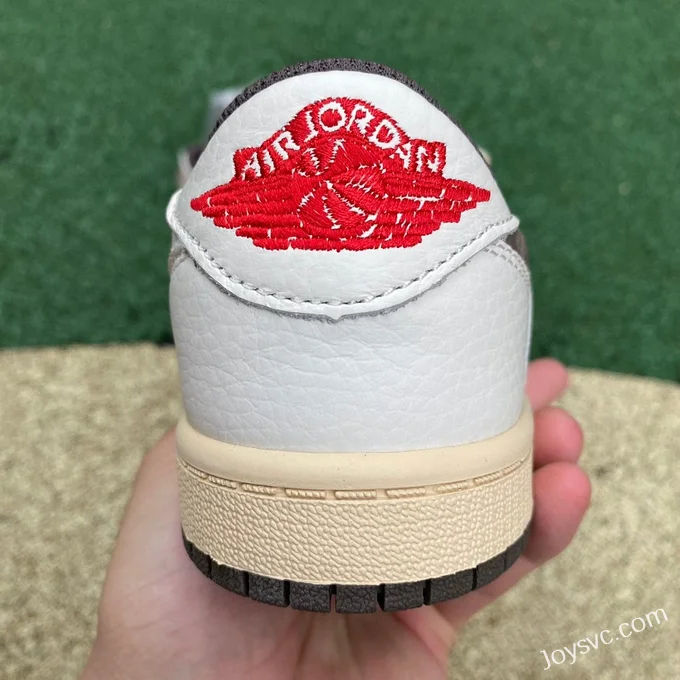 Travis Scott x Air Jordan 1 Low DO5442162 White Brown Kids Version