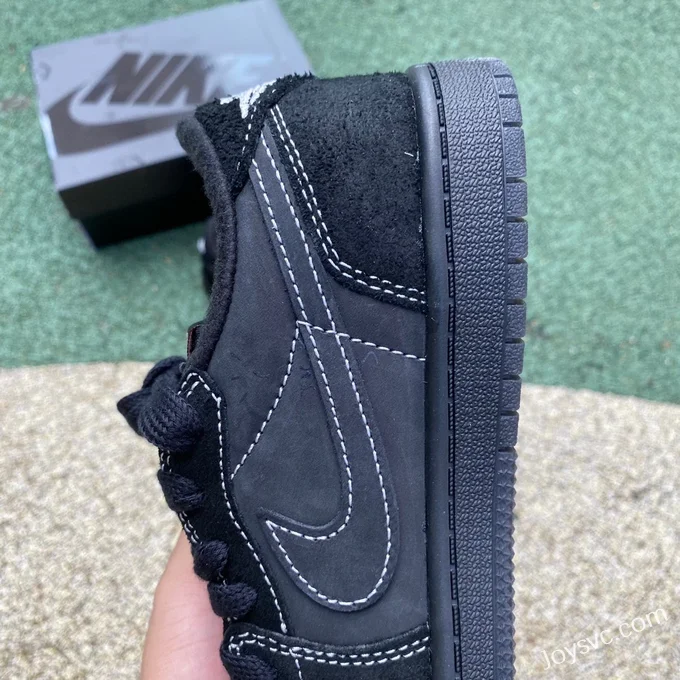 Travis Scott x Air Jordan 1 Low DM7866-001 Black Cat Kids Version