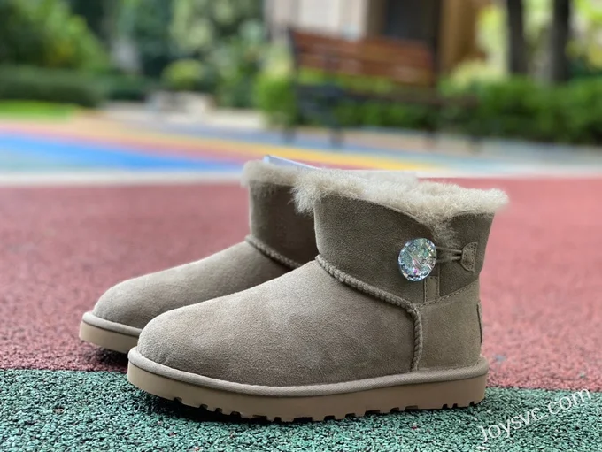 UGG Bailey Mini Bailey Button 11 Light Green Diamond Boots