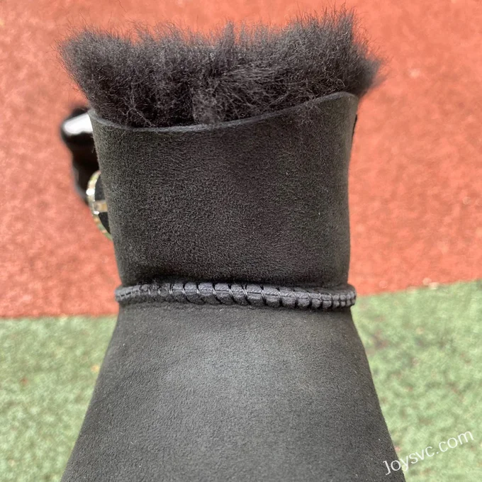 UGG Bailey Mini Bailey Button 11 Black Diamond Boots