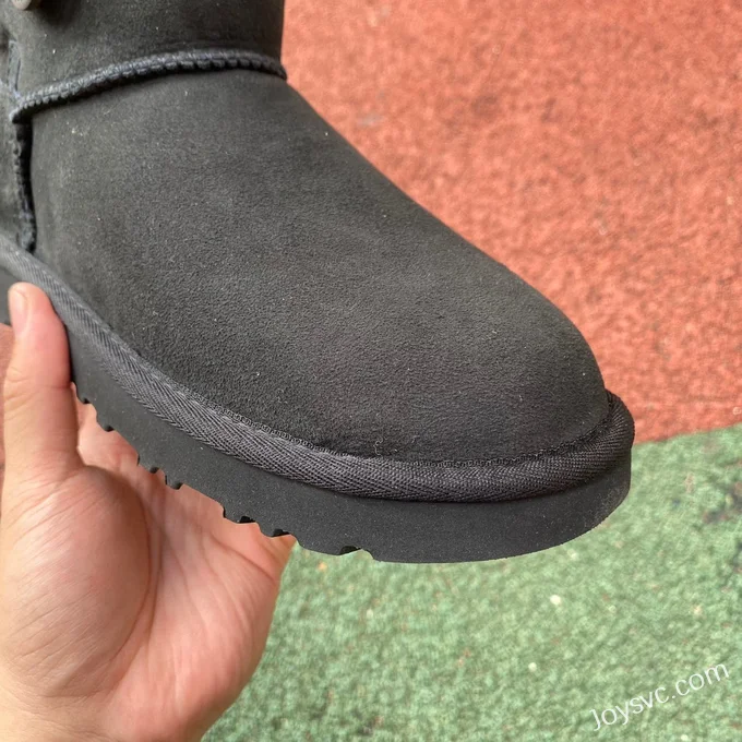 UGG Bailey Black Short Boots