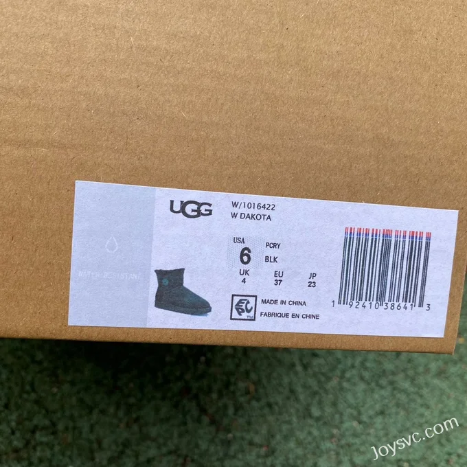 UGG Bailey Black Short Boots