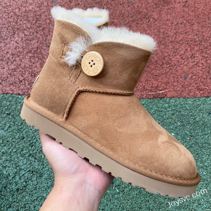 UGG Bailey Brown Short Boots