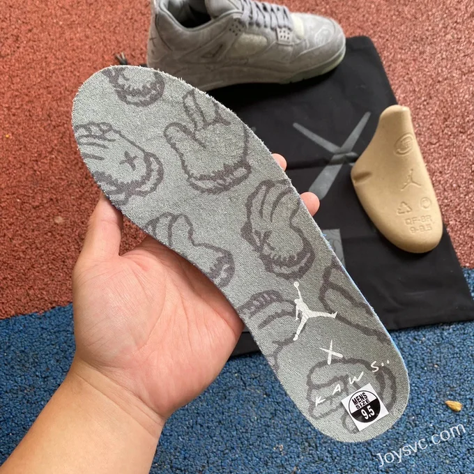 Air Jordan 4 KAWS 930155-003 Grey