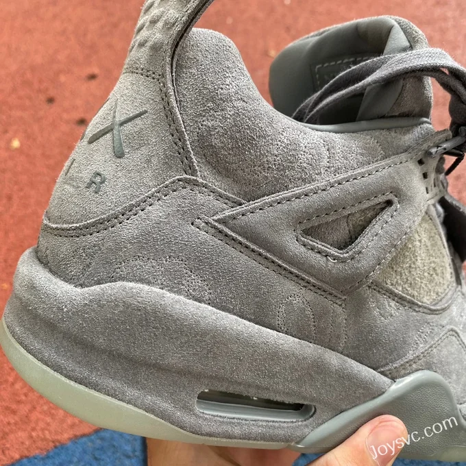 Air Jordan 4 KAWS 930155-003 Grey