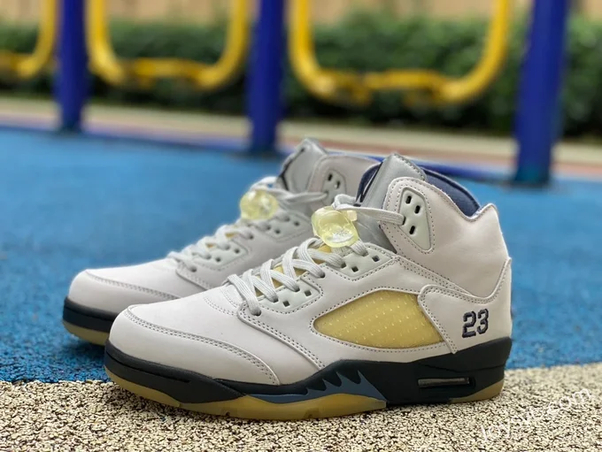 A Ma Maniere x Air Jordan 5 FZ5758-004 White Yellow