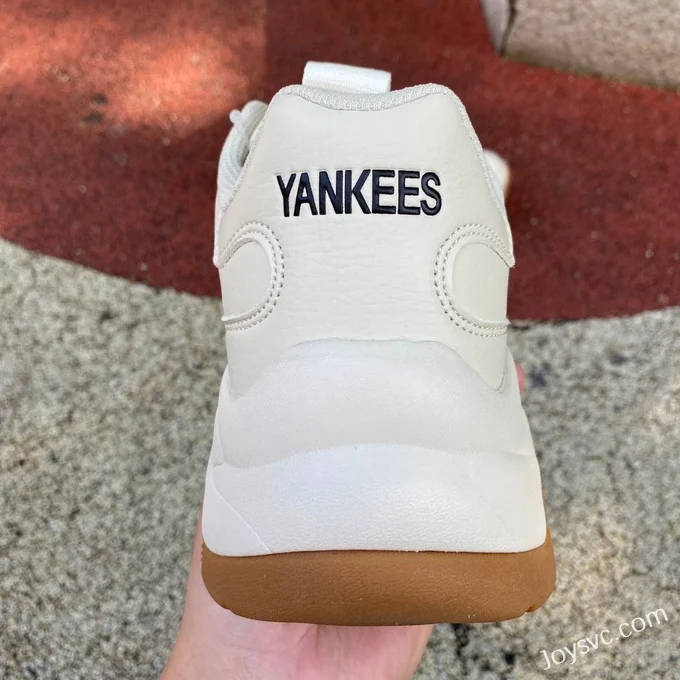 MLB White NY Yankees Dad Shoes 3ASXCA12N-C0001