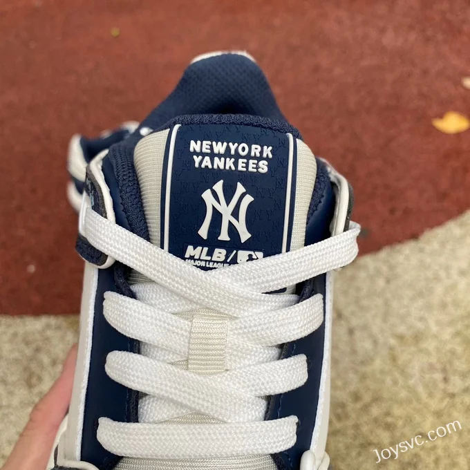 MLB Denim Blue White NY Print Casual Shoes 3ASXCDN3N