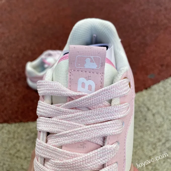 MLB White Pink NY Print Casual Shoes 3ASXCDN3N GP010