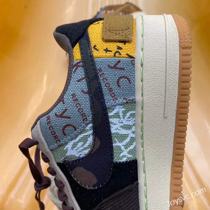 Travis Scott x Nike Air Force 1 CN2405-900