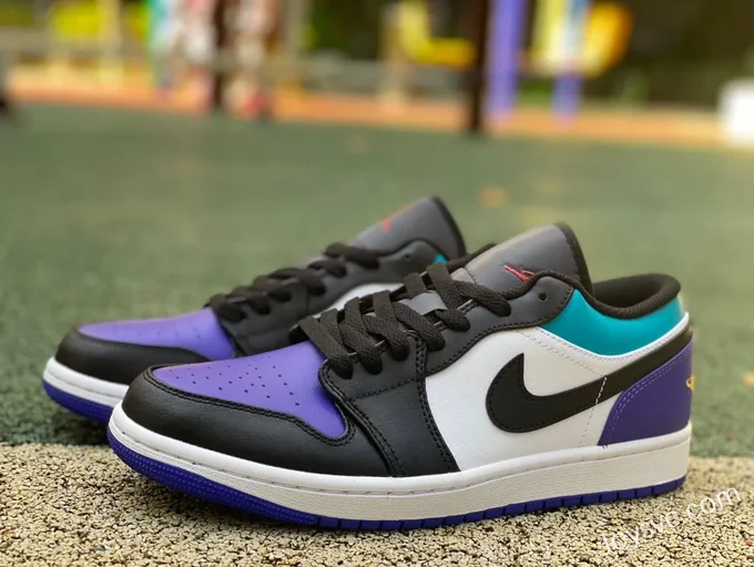 Air Jordan 1 Low 553558-154 White Black Purple Retro