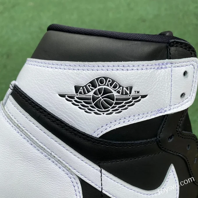 Air Jordan 1 High DZ5485-010 Reverse Panda Pure Version