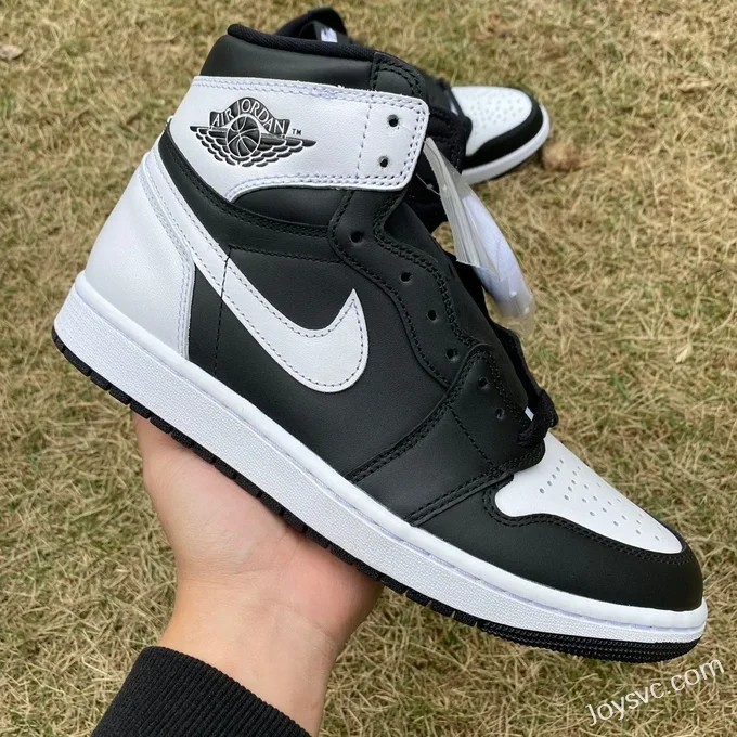 Air Jordan 1 High DZ5485-010 Reverse Panda Pure Version