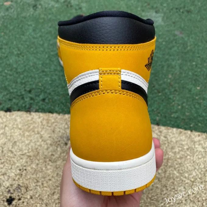 Air Jordan 1 High DZ5485-701 Yellow Ochre Retro