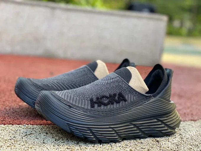 Hoka One One Restore TC Black