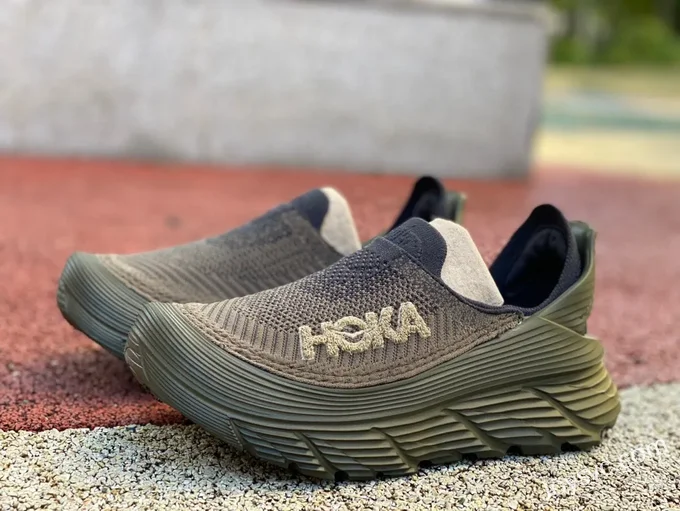 Hoka One One Restore TC Green