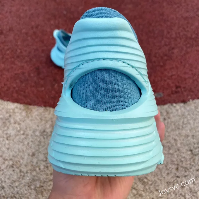 Hoka One One Restore TC Tiffany