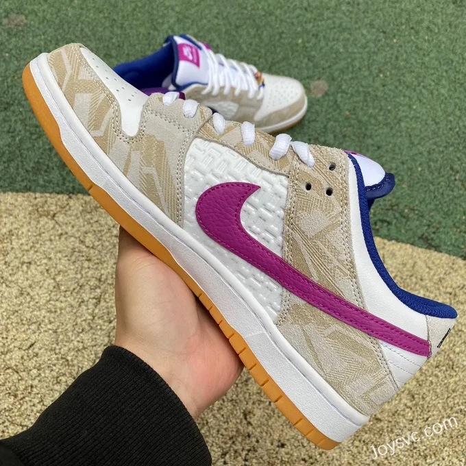 Rayssa Leal x Nike SB Dunk Low Collaboration FZ5251-001