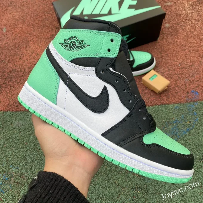 Air Jordan 1 High DZ5485-130 Green Glow Retro