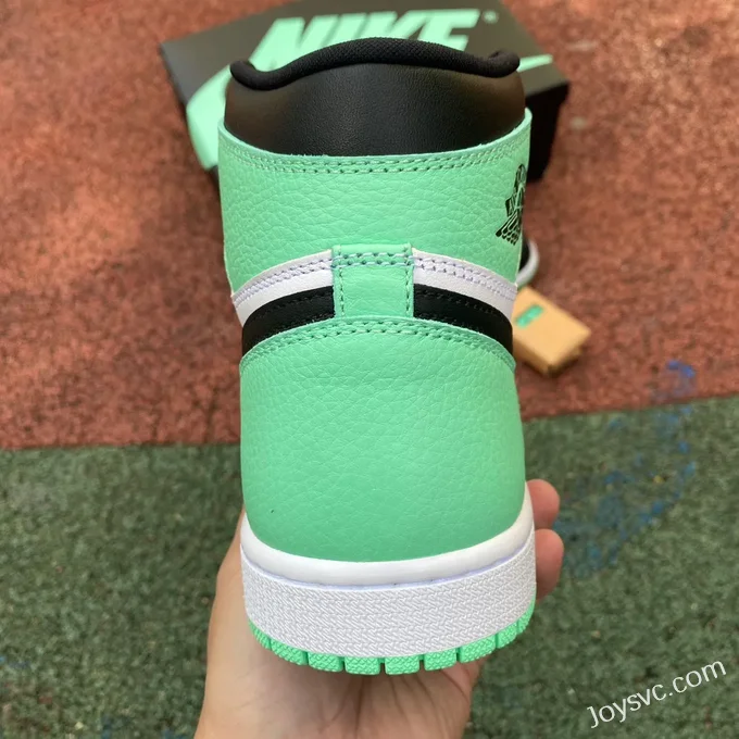 Air Jordan 1 High DZ5485-130 Green Glow Retro