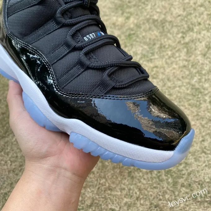 Air Jordan 11 Low Space Jam FV5104-004