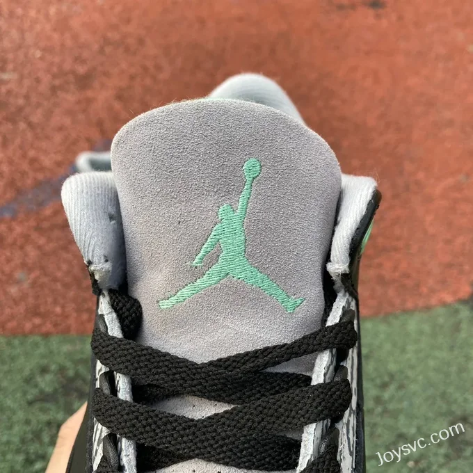 Air Jordan 3 Green Glow CT8532-031 Black Green