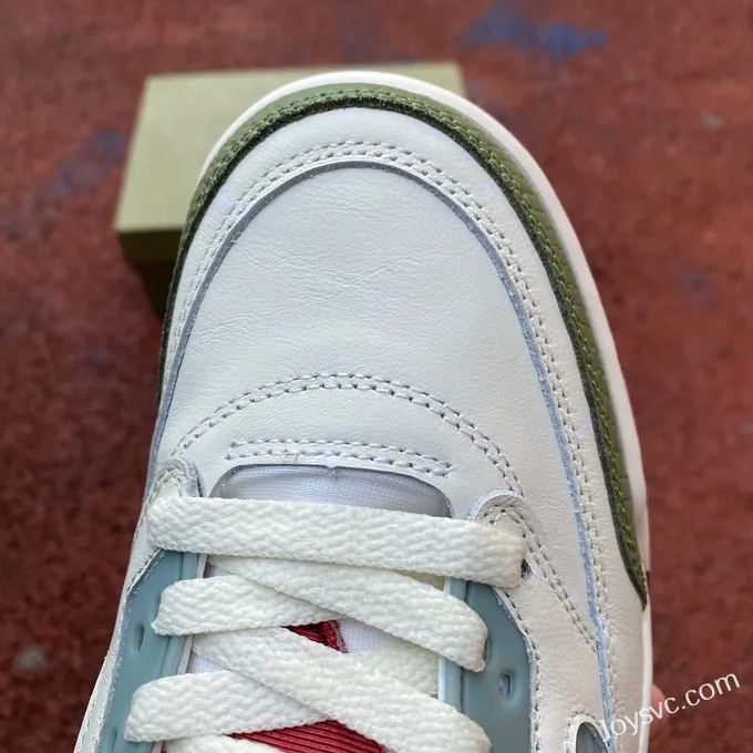 Nike Air Jordan Spizike Low in White Green and Red