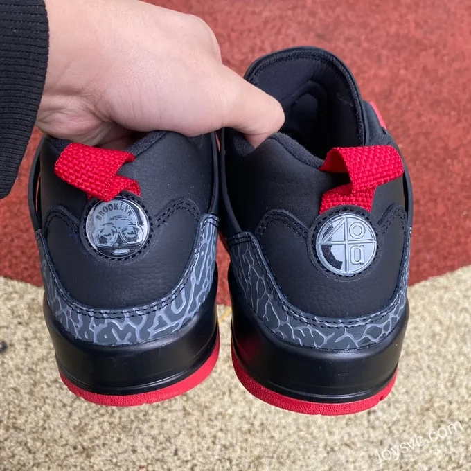 Nike Air Jordan Spizike Low in Black and Red