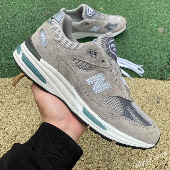 New Balance 991 Grey Green Retro Running Shoes U991GL2