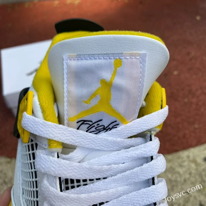 Air Jordan 4 AQ9129-101 White Black Yellow