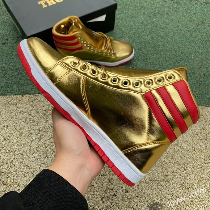 DIY Donald Trump Never Surrender Gold Sneakers