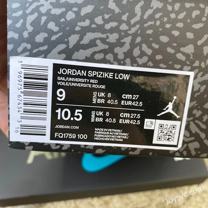 Nike Air Jordan Spizike Low in Off-White