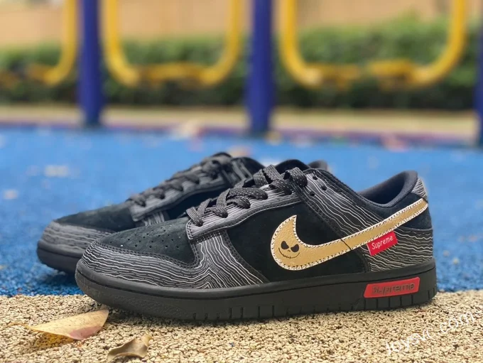 Nike Dunk Low x Supreme Black Gold XD6188-025