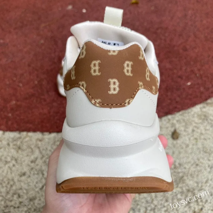 MLB 3.0 Cream Print Chunky Runner Basic Dad Shoes