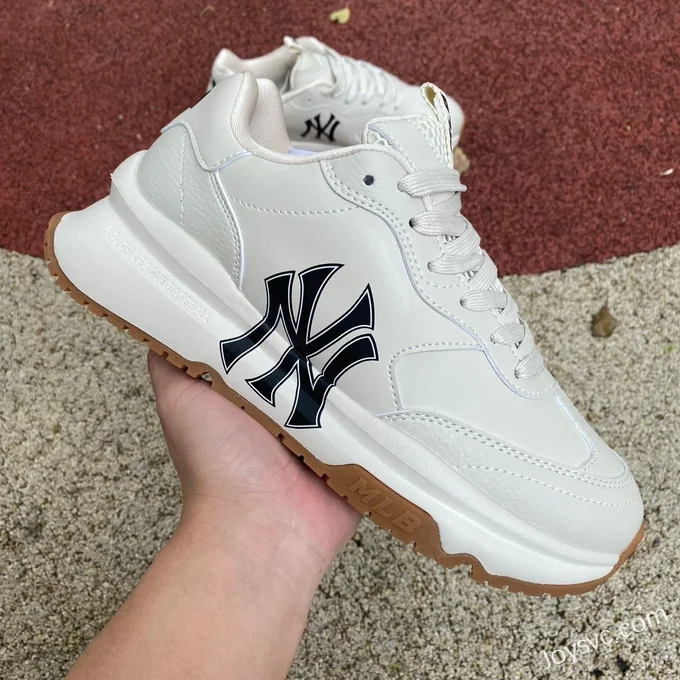 MLB 3.0 Cream Chunky Runner Basic Dad Shoes