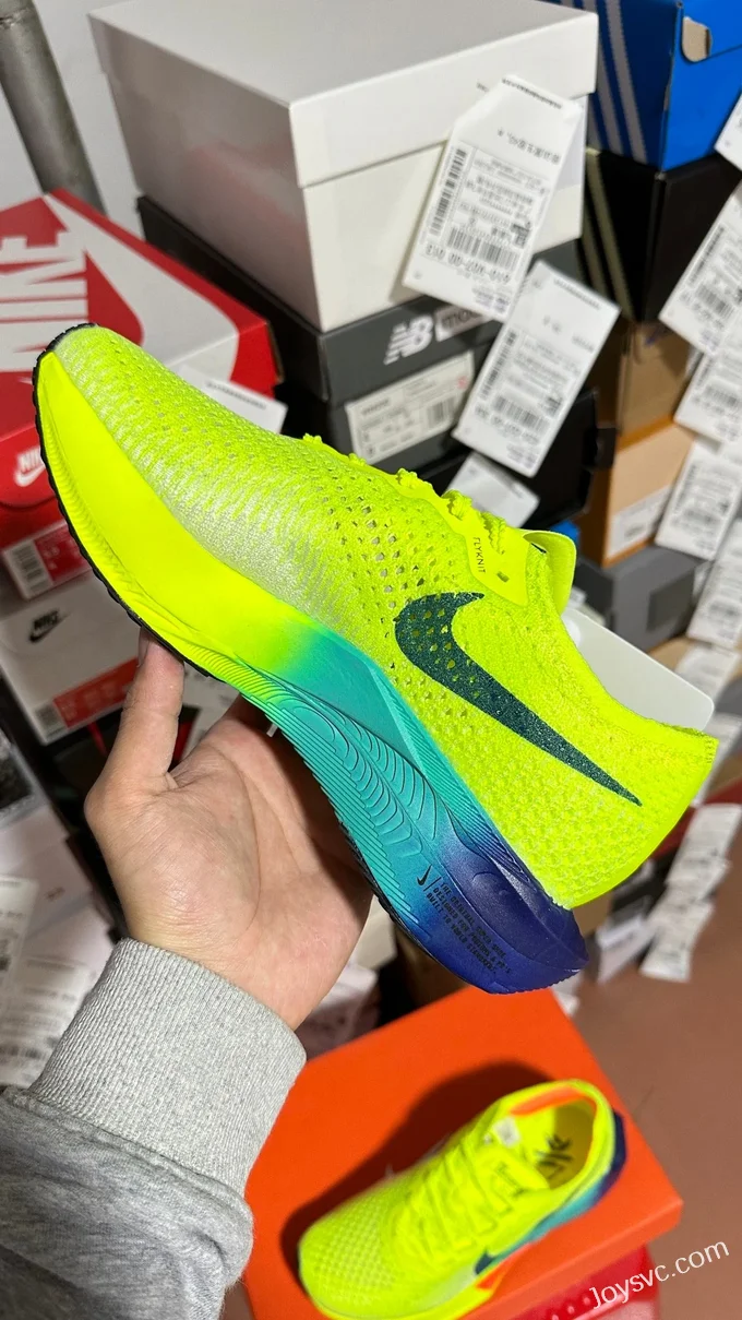 Nike ZoomX Vaporfly Next%3 Marathon Running Shoes DV4129-700