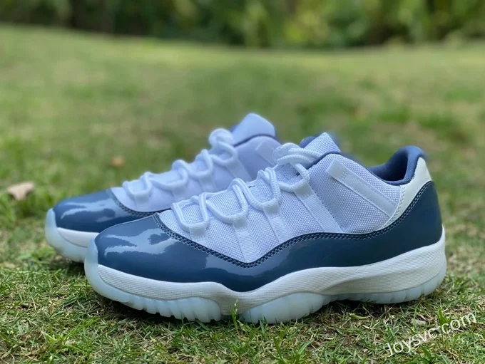 Air Jordan 11 Low 