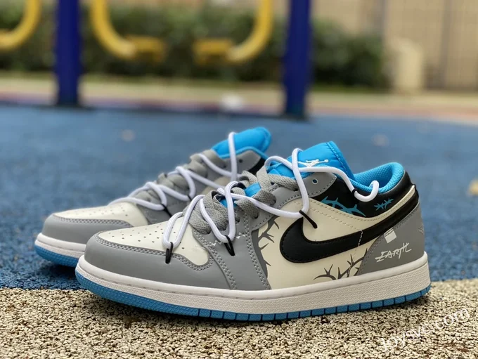 Air Jordan 1 Low 553558-174 Grey Blue Strap Retro