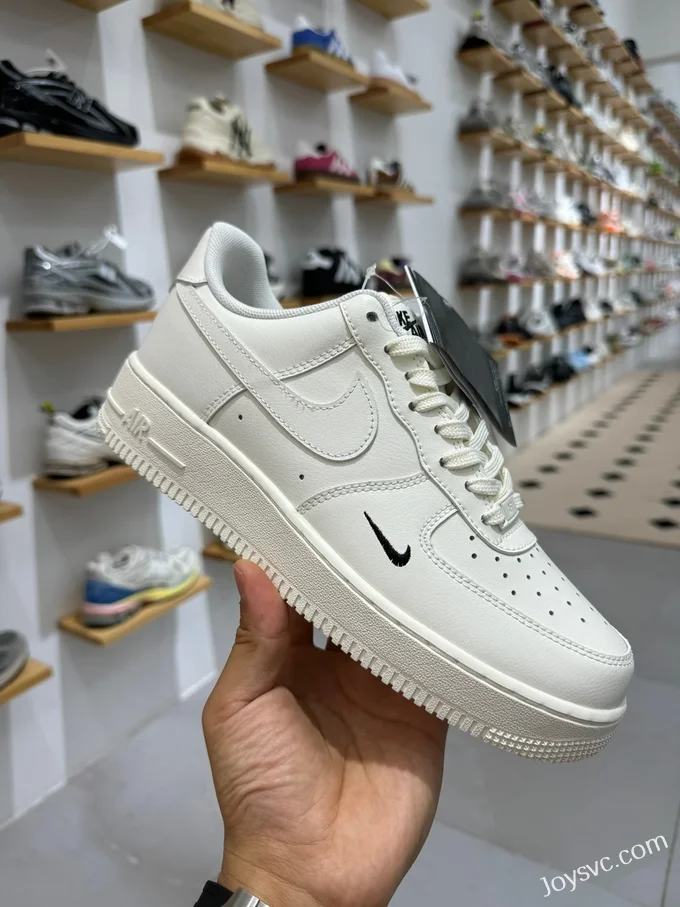 Nike Air Force 1 Low White Small Hook HF1058-133