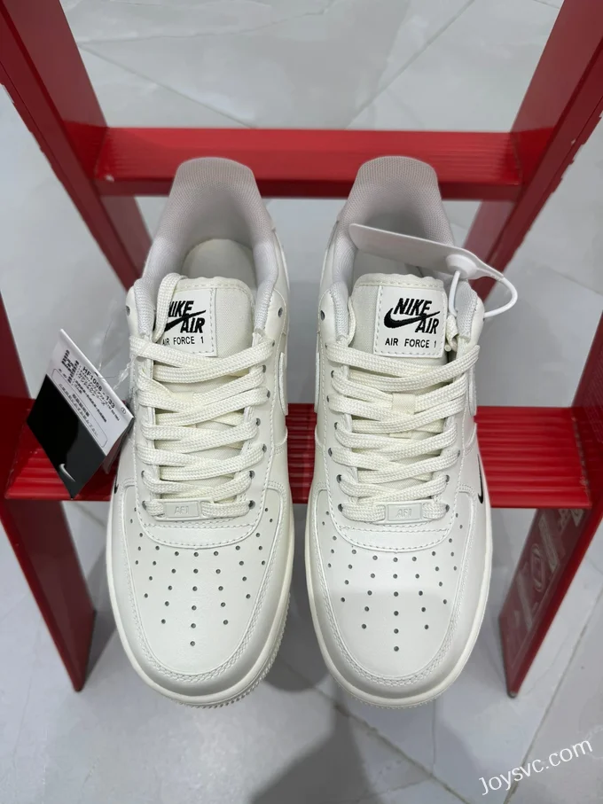 Nike Air Force 1 Low White Small Hook HF1058-133