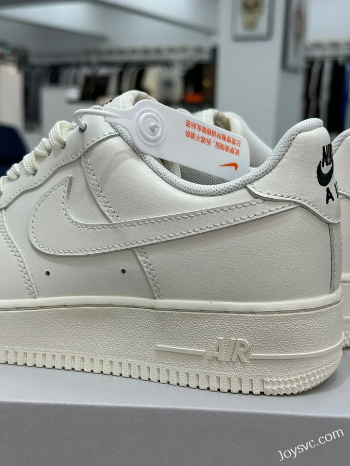 Nike Air Force 1 Low White Small Hook HF1058-133