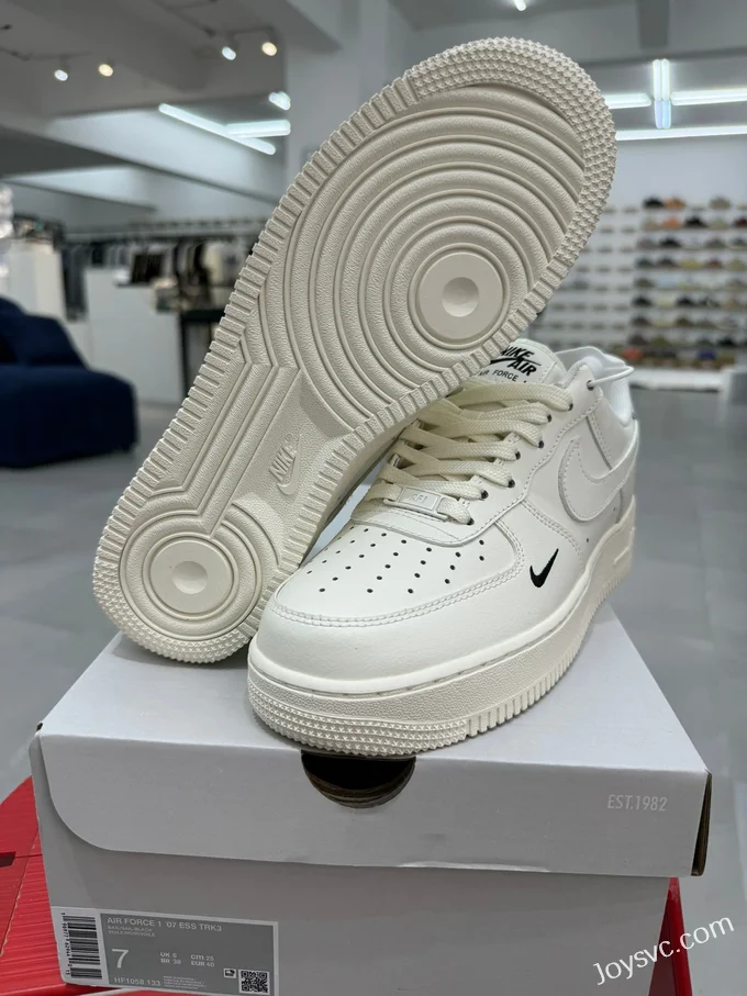 Nike Air Force 1 Low White Small Hook HF1058-133