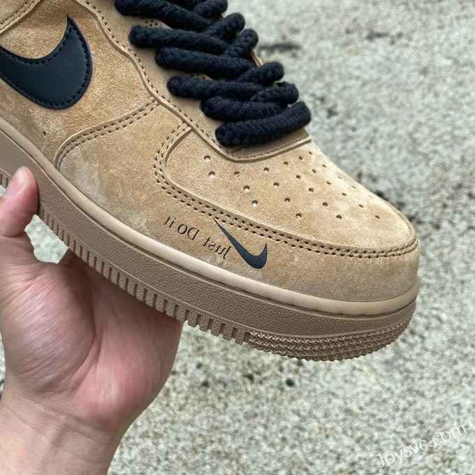 Nike Air Force 1 BY YOU Wheat Black Hook